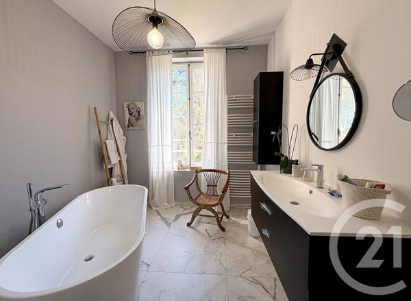 Maison à vendre  14 pièces - 304 m2 LISLE SUR TARN - 81