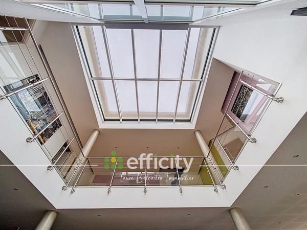 Maison 10 pièces - 370 m² Bien prestige