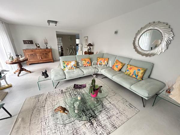 Maison 10 pièces 261m² Nivillac (56130)