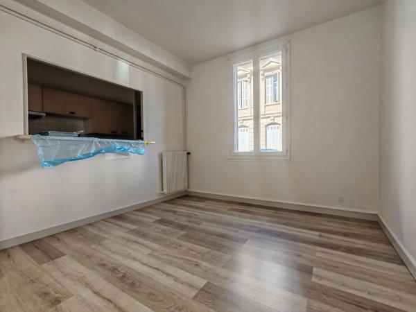 Appartement 2 pièces à louer Rochefort - 17300 / Réf: 2638
