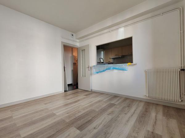 Appartement 2 pièces à louer Rochefort - 17300 / Réf: 2638