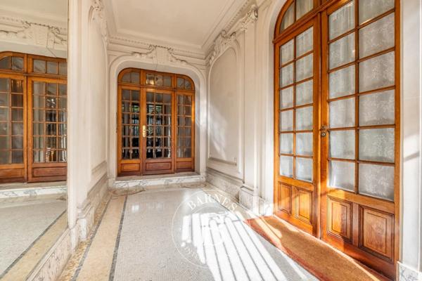 Paris 7ème, Appartement 3 Chambres -  130 m² à vendre