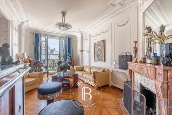 Paris 7ème, Appartement 3 Chambres -  130 m² à vendre