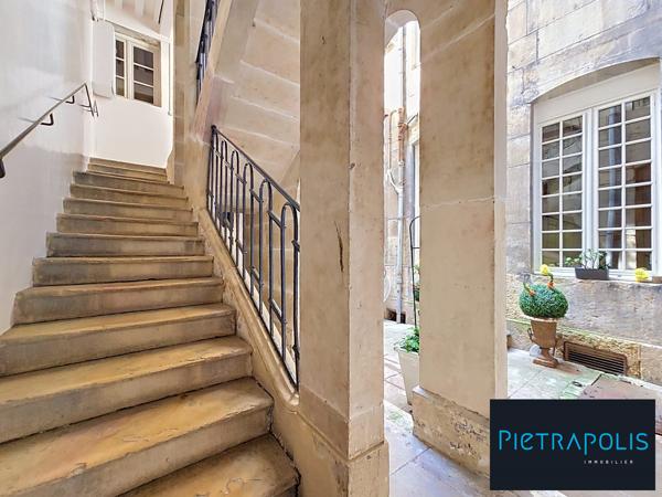 Appartement type V Hyper-Centre