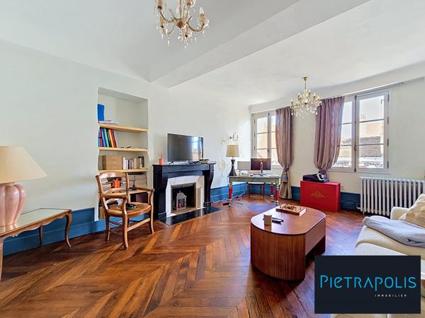 Appartement type V Hyper-Centre