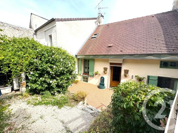 Maison à vendre  4 pièces - 130,25 m 2   CHATEAU THIERRY  - 02