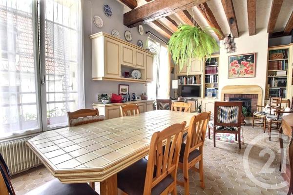 Maison à vendre  4 pièces - 130,25 m 2   CHATEAU THIERRY  - 02