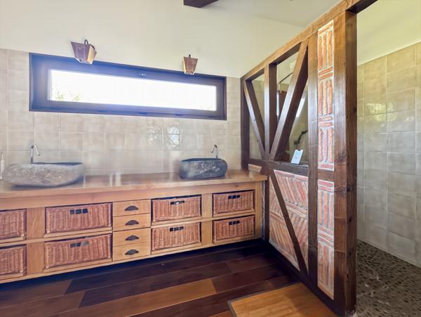 Versailleux (01330) Propriété à vendre pour famille avec enfants à Versailleux