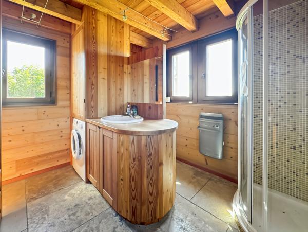 Versailleux (01330) Propriété à vendre pour famille avec enfants à Versailleux