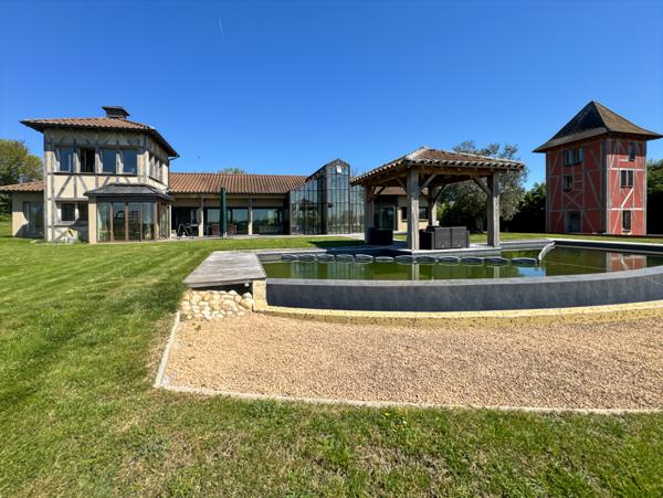 Versailleux (01330) Propriété à vendre pour famille avec enfants à Versailleux