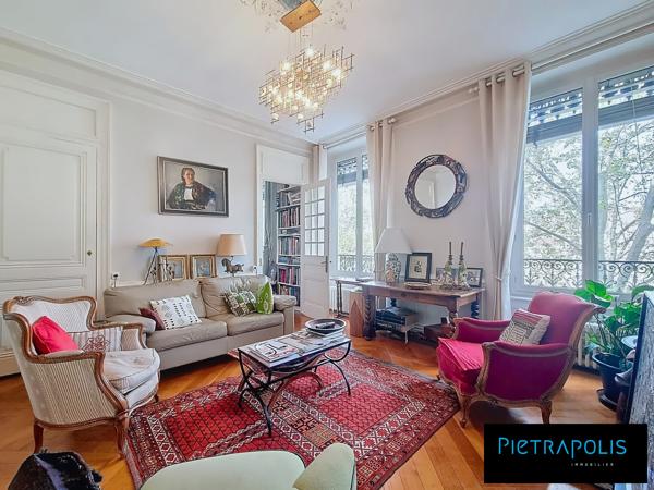 Appartement Haussmannien Avenue Maréchal de Saxe