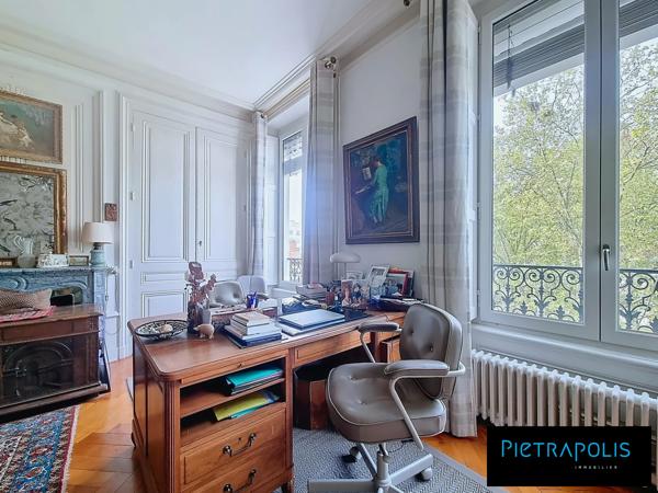 Appartement Haussmannien Avenue Maréchal de Saxe