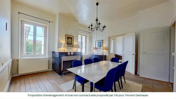 Toul (Cathédrale) : 3 pièces principales ; 86 m2 Carrez, cave et grenier