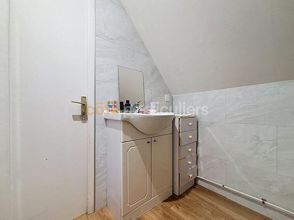 Vente
                Maison107 m² - 5 Pièces -
                    BOSROUMOIS (27670)