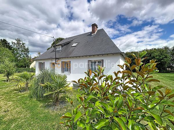 Vente
                Maison107 m² - 5 Pièces -
                    BOSROUMOIS (27670)