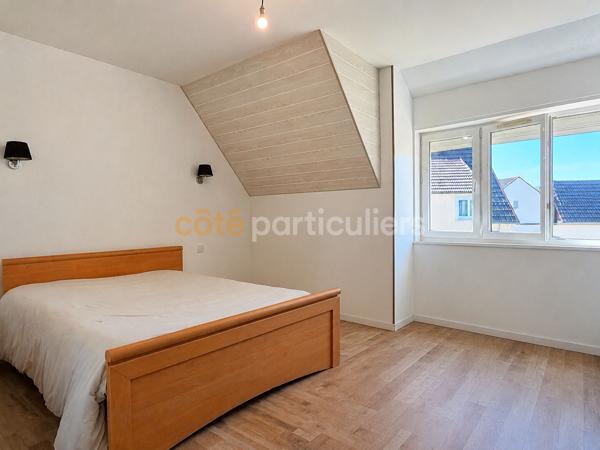 Vente
                Maison94 m² - 5 Pièces -
                    CARENTAN LES MARAIS (50500)