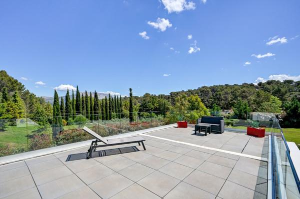Vente Maison de luxe Aix-en-Provence 9 Pièces 350 m²