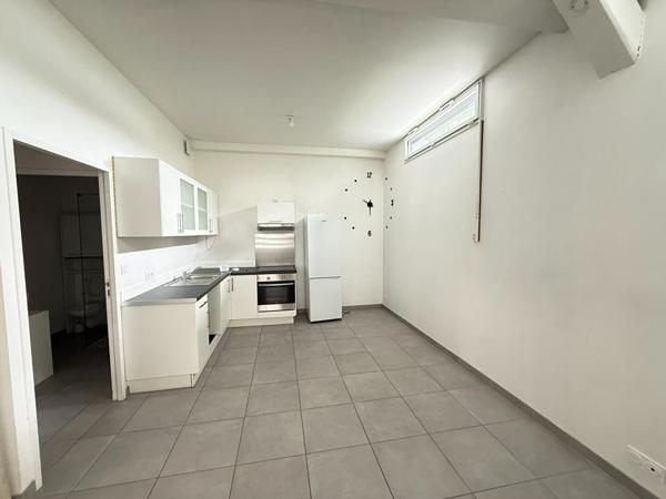 T3 Gare Angers avec terrasse,  
Angers 49000