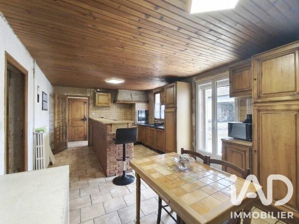 Maison à vendre 6 pièces 143 m² Isbergues