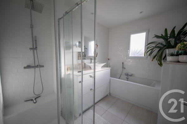 Maison à vendre  7 pièces - 168,51 m2 ST AUBIN DE MEDOC - 33