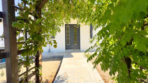 « Maison Type 4/5 CAMPAGNE ROCHELAISE » 353 600 € FAI* Sérénité près de La Rochelle.