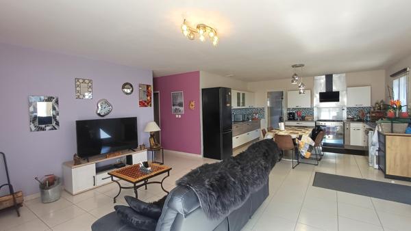 Peyriac-Minervois (11160) Villa de PLAIN-PIED 125 m2 3 chambres.