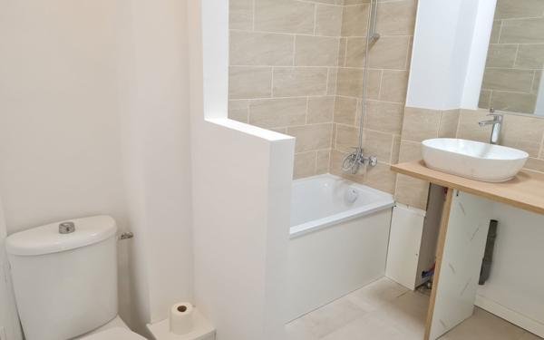 Appartement à louer    3 pièces • 70 m2 Tourcoing