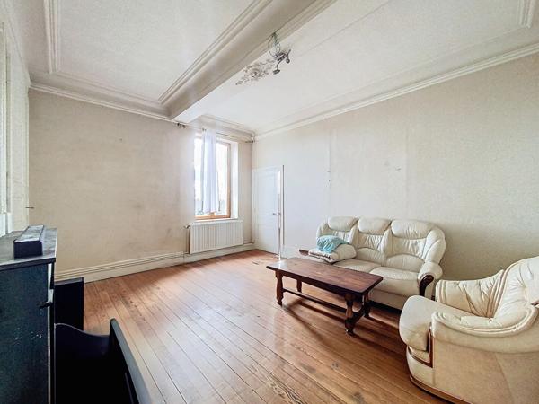 Appartement Meximieux 4 pièce(s) 105 m2, 3 chambres, deux places de stationnement