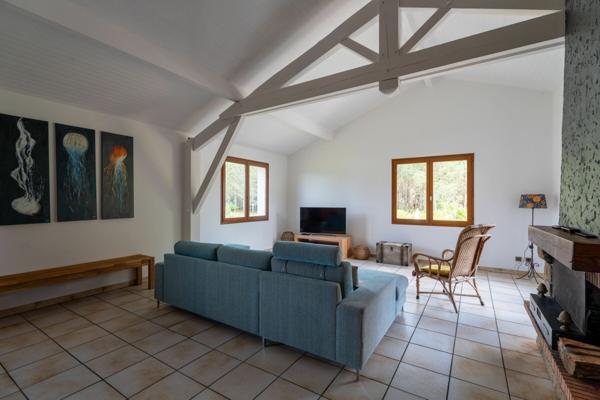 Maison à vendre    6 pièces •  Mimizan