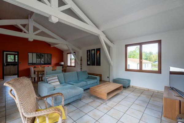 Maison à vendre    6 pièces •  Mimizan