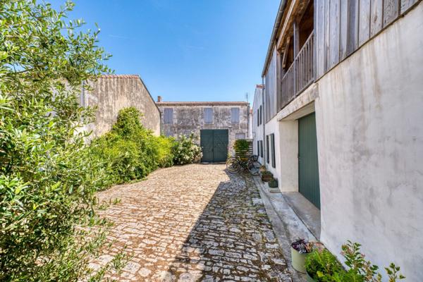 Vente Maison de luxe Sainte-Marie-de-Ré 7 Pièces 181 m²