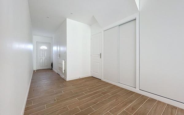 Maison à louer    5 pièces • 97,03 m2 Bagneux