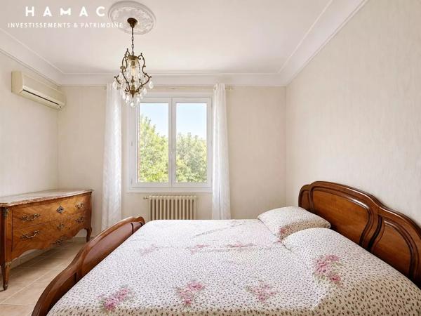 SAINTE-FOY-LÈS-LYON — Maison à rénover sur terrain de 1 112 m² — Fort potentiel !