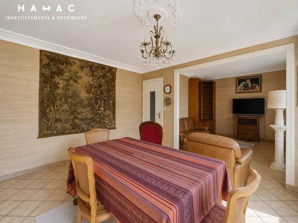 SAINTE-FOY-LÈS-LYON — Maison à rénover sur terrain de 1 112 m² — Fort potentiel !