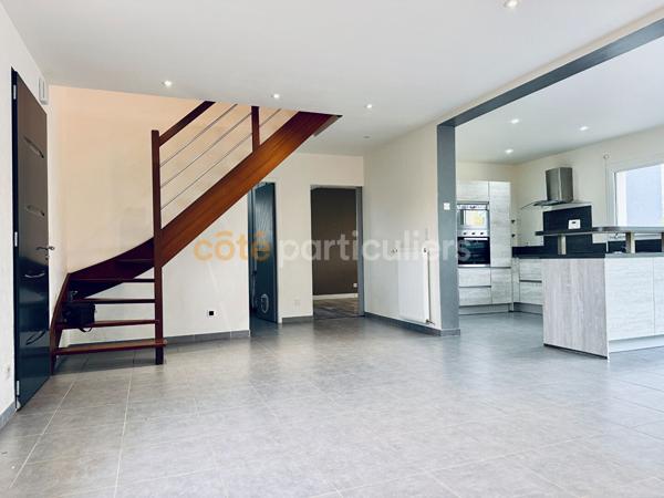 Vente
                Maison174 m² - 9 Pièces -
                    SAINT CLAIR SUR L ELLE (50680)