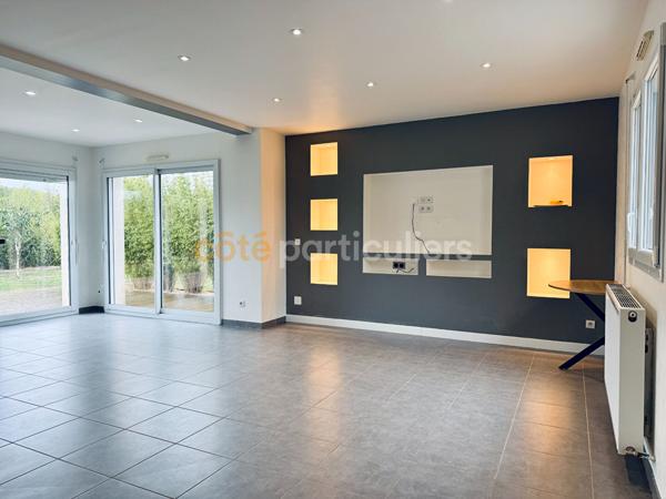Vente
                Maison174 m² - 9 Pièces -
                    SAINT CLAIR SUR L ELLE (50680)