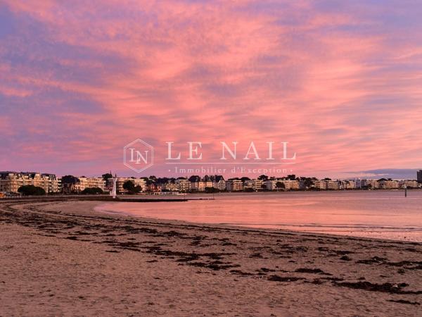 Au Pouliguen, villa ancienne proche de la plage