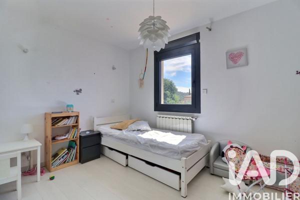 Maison à vendre 8 pièces 188 m² Saint-Cyr-sur-Mer