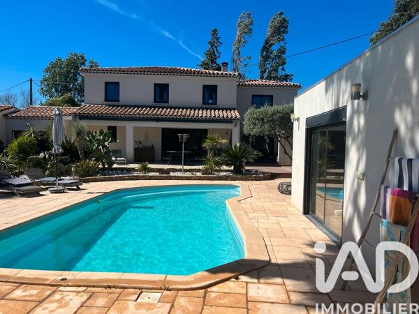 Maison à vendre 8 pièces 188 m² Saint-Cyr-sur-Mer