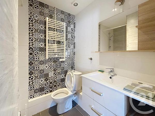 Appartement Studio à vendre  1 pièce - 19 m 2   STE SAVINE  - 10