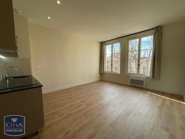 Appartement à louer 1 pièce 28.06m²