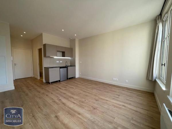 Appartement à louer 1 pièce 28.06m²