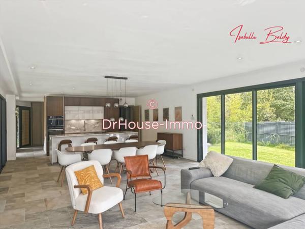 Maison à vendre 6 pièces de 168 m²