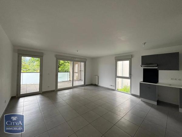 Appartement à louer 3 pièces 72m² Veigy-Foncenex (74140)