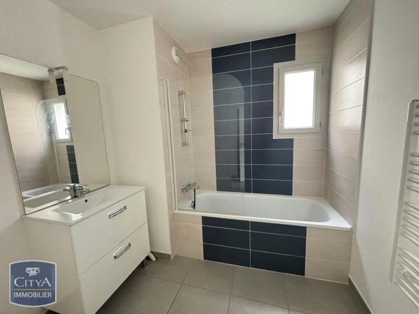 Appartement à louer 3 pièces 72m² Veigy-Foncenex (74140)