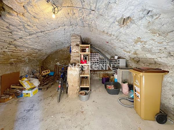 Maison Lauris 4 pièce(s) 100 m2 - Terrasse - Cave