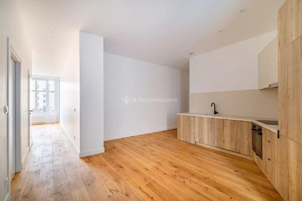 Vente Appartement 3 pièces 62 m2 à Lyon 7