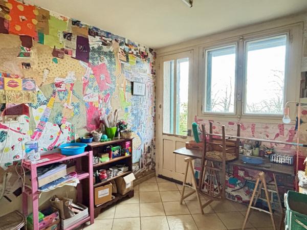 Maison avec garage jardin et piscine