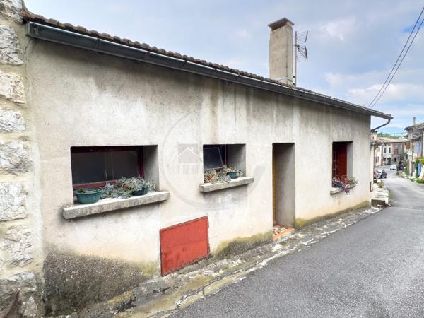 Maison de village R+2 de 150m2 habitables environ