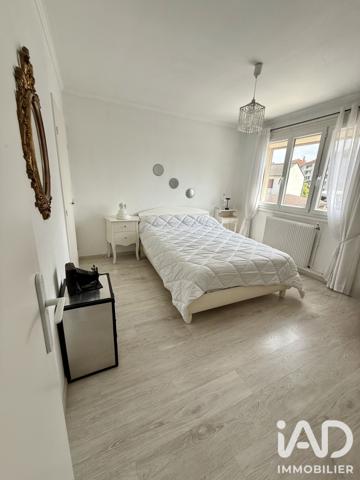 Maison à vendre 5 pièces 92 m² Aÿ-Champagne